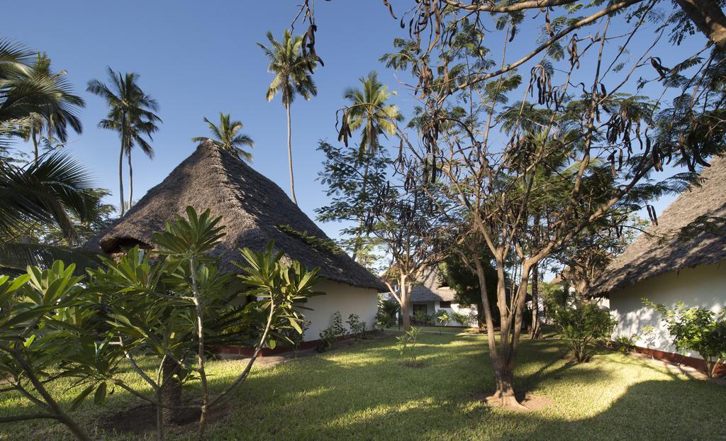 Uroa Bay Ferieanlegg 4*