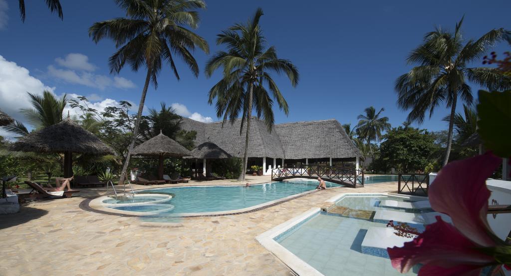 Ferieanlegg Uroa Bay 4*